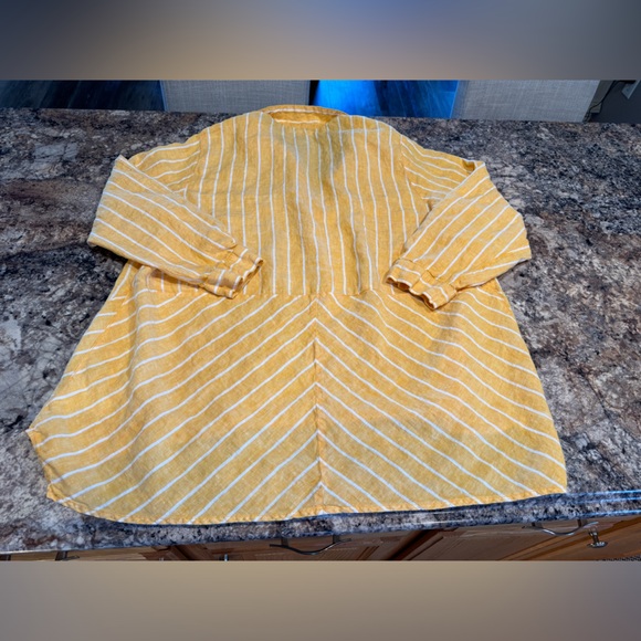 Women’s C&C Californiana linen shirt - Picture 3 of 3